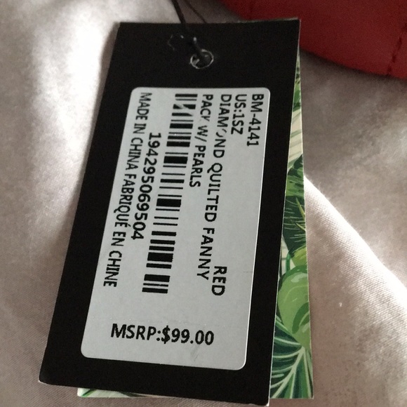 New Badgley Mishka red fanny pack with chains & Pearls - Picture 2 of 3